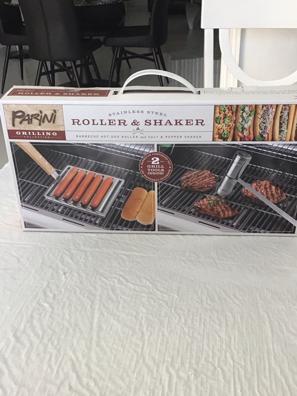Parini Stainless Steel Roller & Shaker - Silver.  ##